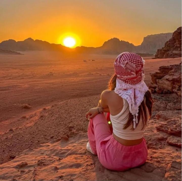 Moon City With Jeep Trips Wadi Rum Exterior foto